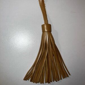 Portland Leather- Jumbo leather tassel in Champagne